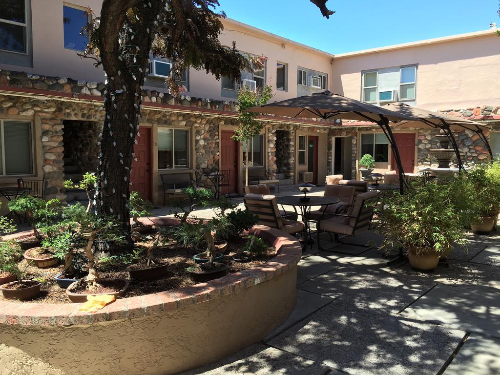 Iron Horse Inn Cottonwood Exterior foto